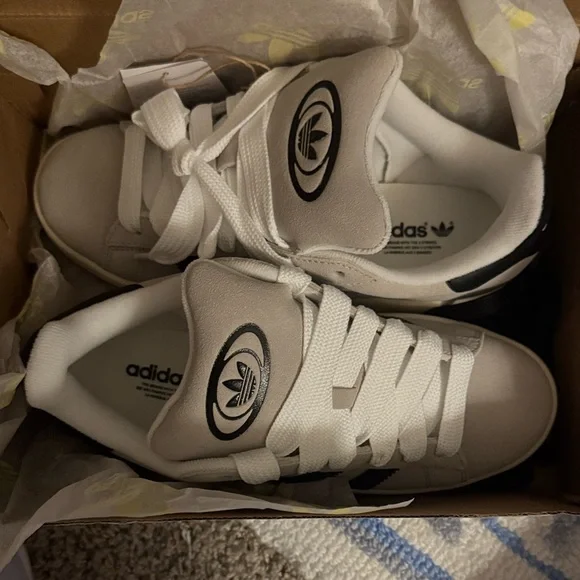 Adidas White and Black Logo Sneakers - Picture 4 of 4